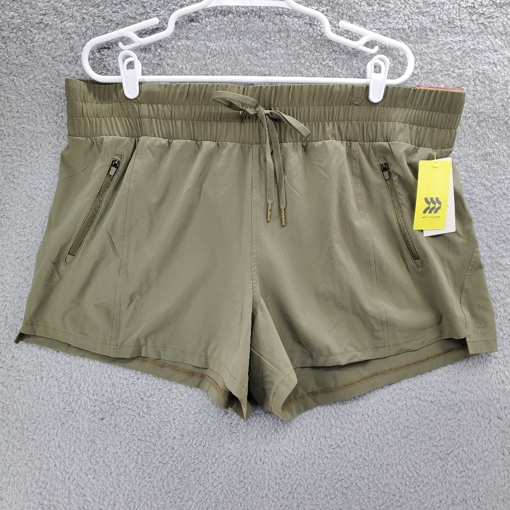 All In Motion Mid Rise Shorts Athletic NWT Size XXL Moss Green